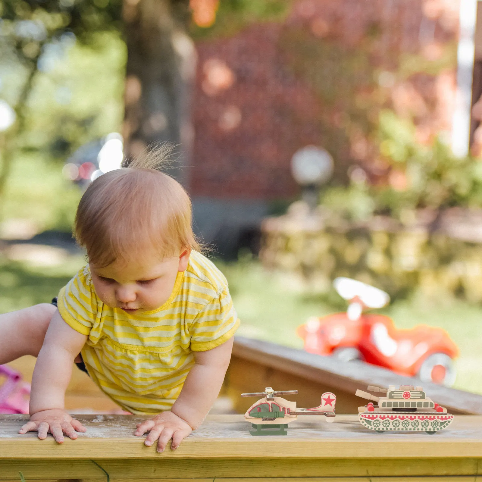 

2Pcs Mini Military Helicopter Wooden Vehicle for Kids Cognitive Development Hand-Eye Coordination Toddler Gift Party Favor