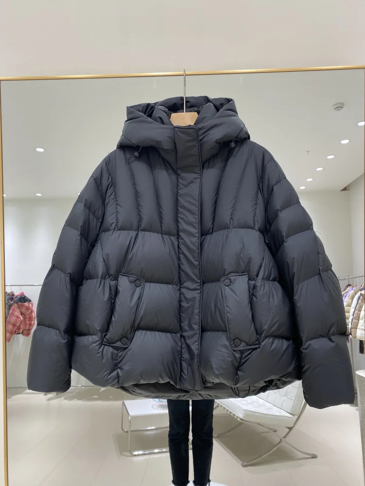 2026 New Autumn Winter Women Cropped White Duck Down Coat Female New Style Color Hooded Warm Parkas Loose Outwear coats