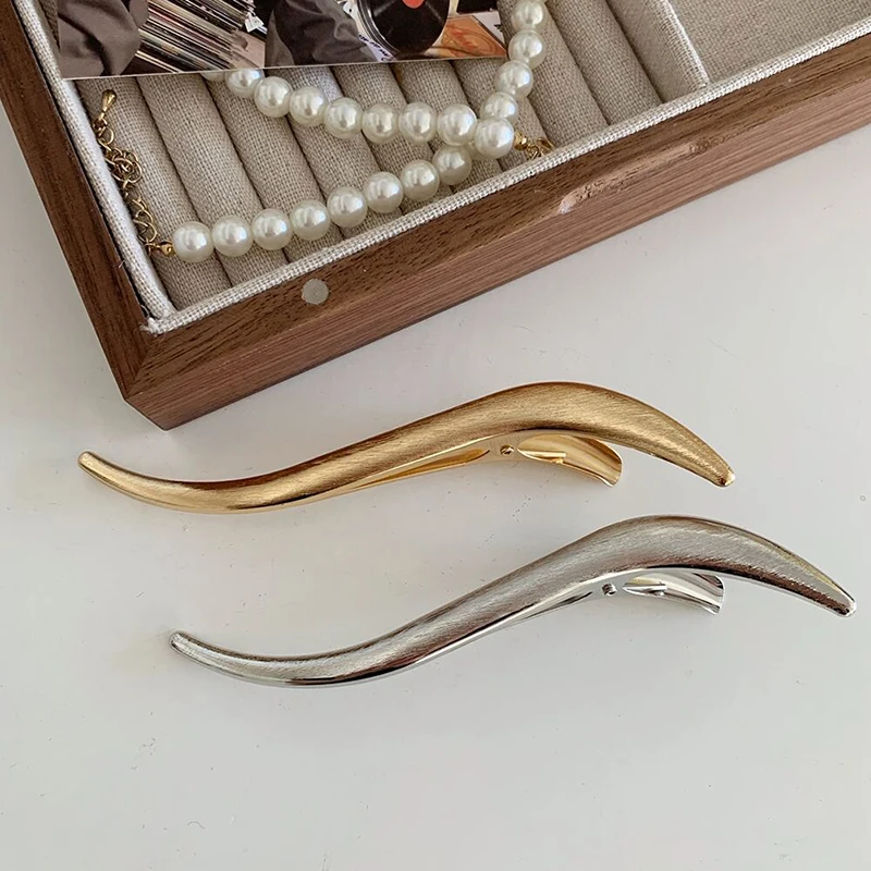 

Korean Solid Metal Hair Clip Pin Fashion Simple Hairpin Barrettes Elegant Hair Claw Hairgrip Headwear For Women Hair Accessories