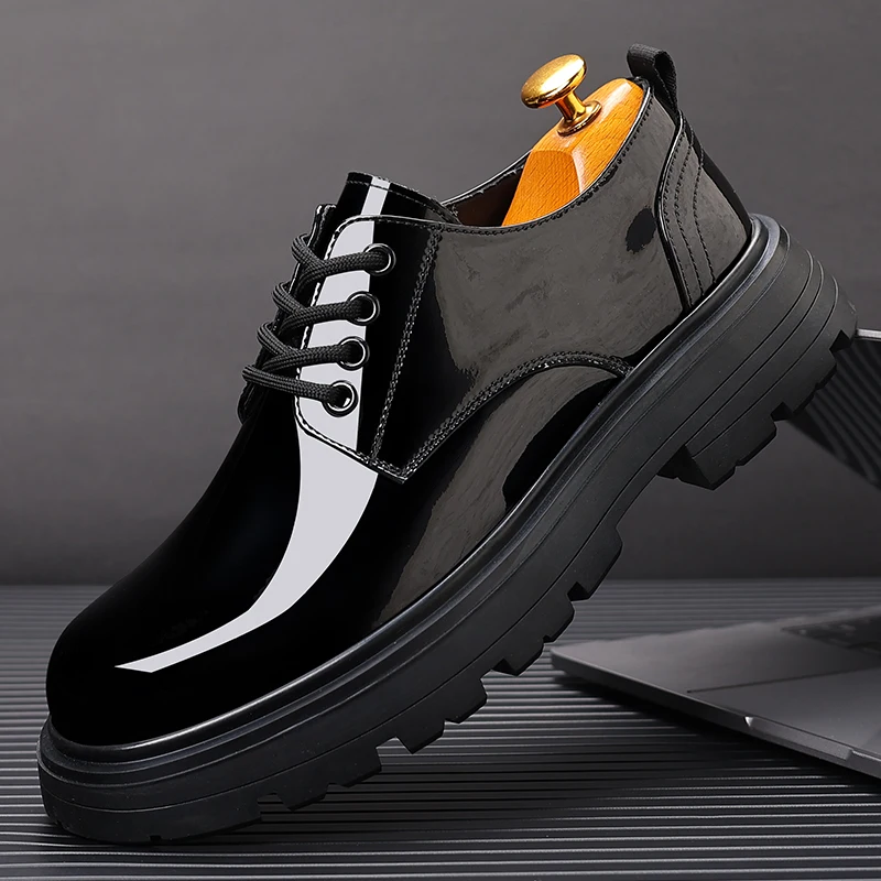 

Fashionable New Men Patent Leather Business Casual Leather Shoes British Style Autumn Men Comfortable Lace Up Thick Soled Shoes