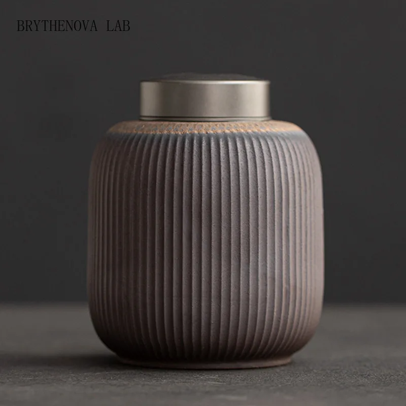 Tin lid threaded gold-plated tea can Japanese coarse pottery Size Sealed Jar Storage Tea Warehouse Ceramic Candy Storage Jar