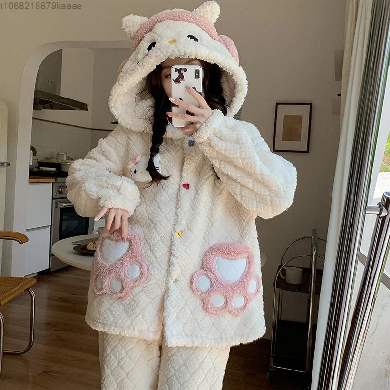 Hello Kitty Autumn Winter Flannel Pajamas Cute Printed Polka Dot Long Sleeve Sleepwear Women\'s Fashion Trend Home Clothes Set