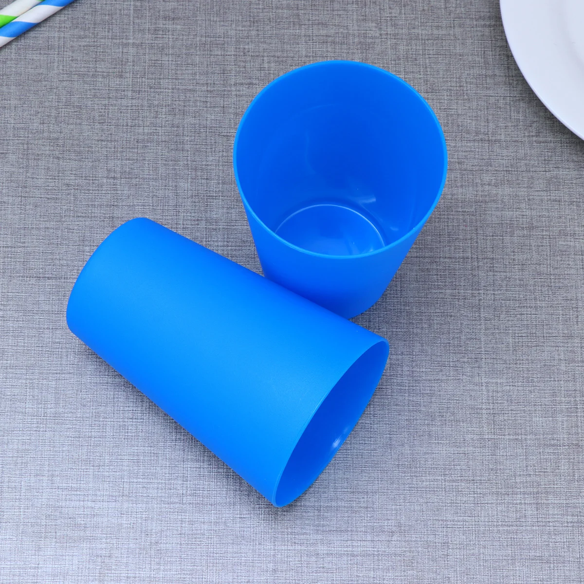 

12Pcs Thick Plastic Juice Cups Reusable Party Glasses Stackable for Home Picnic Outdoor Use Plastic Party Cups Beer