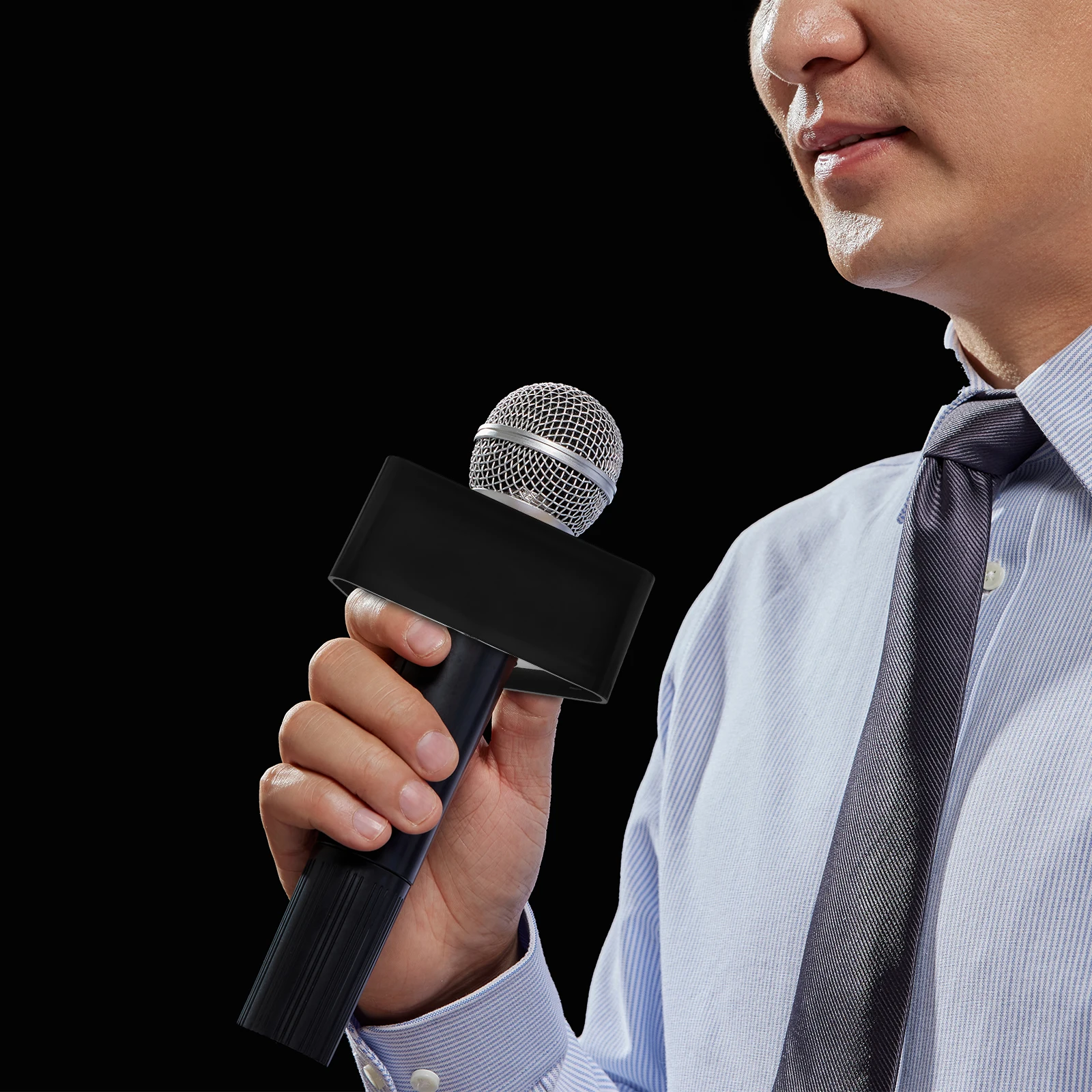 

2pcs Microphone Flag Sleeve Desktop Mic Stand ABS Conference Station Interview Logo Lightweight Portable Triangle Bracket