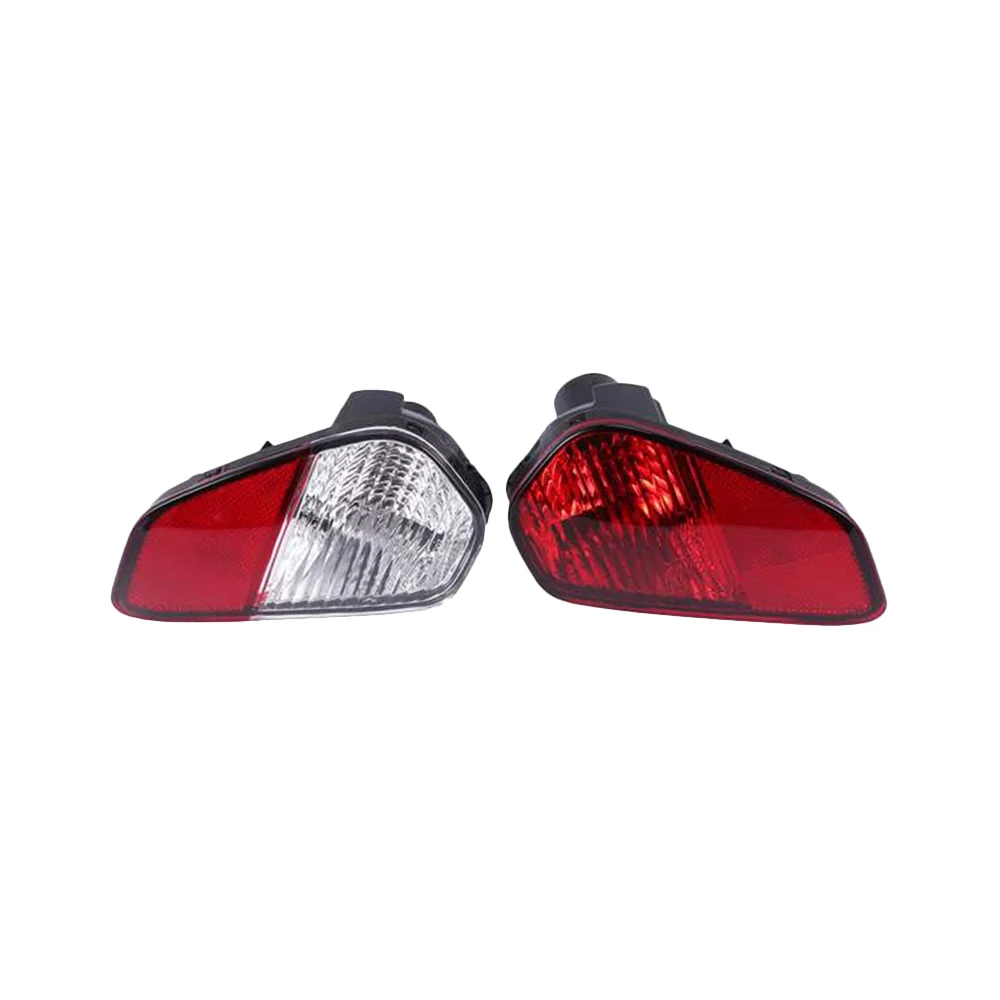 1pcs L/R Car Fog Light Car Rear Bumper Light w/o Bulbs 8337A137, 8337A136 Fit for Mitsubishi Outlander 2016-2018