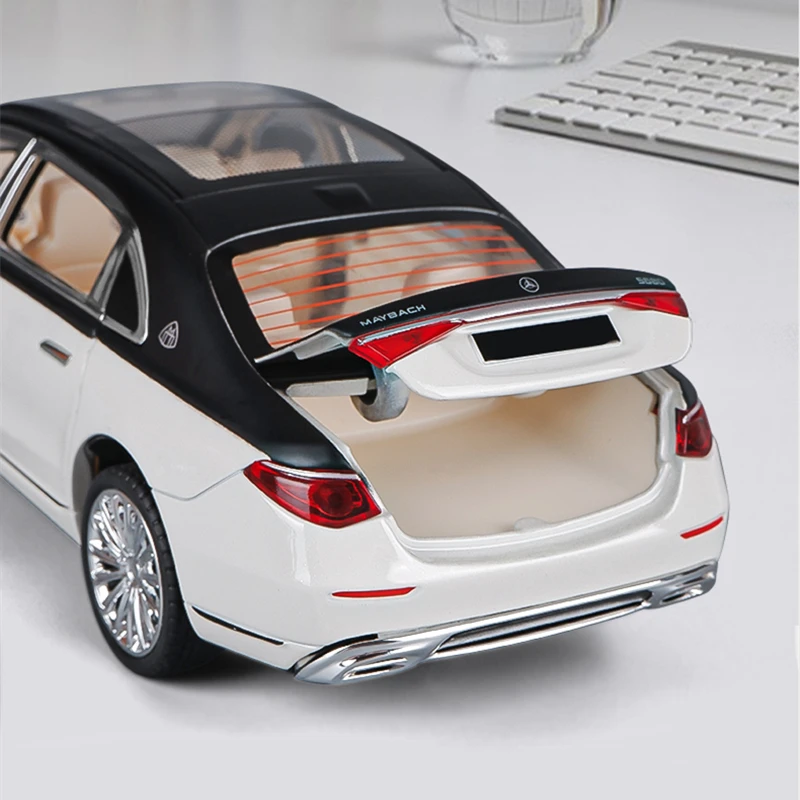 Benz Maybach S680 Diecast Metal Alloy Car Model, alta simulação de veículos de brinquedo, som e luz, presente infantil, 1:22