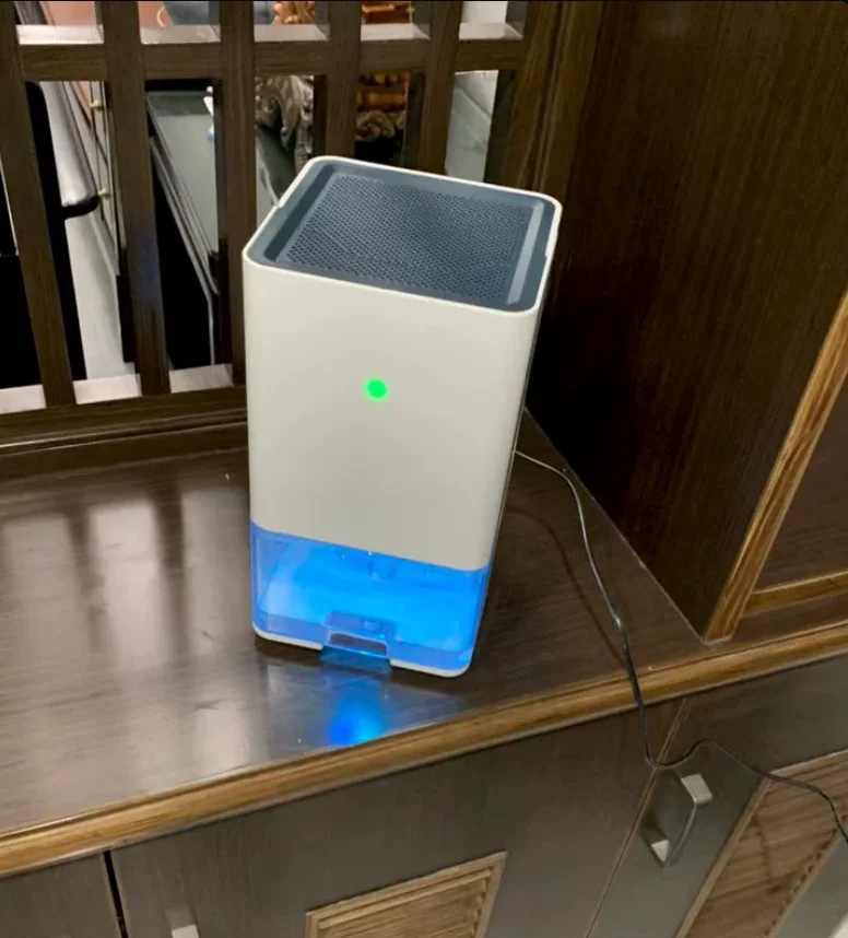 

Осушитель бытовой бесшумный осушитель для ванной комнаты с небольшим сушильным осушителем Nantian