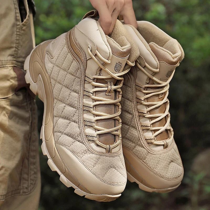 

Men's Large-sized Round-toed Flat Mid-top Solid Color Checkered Professional Brand Original Anti-slip Outdoor Hiking Boots