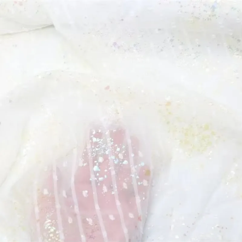 Tessuto con paillettes iridescenti in chiffon a righe punteggiate jacquard per gonna, abito, camicetta, donna, materiale per abbigliamento lucido fai da te