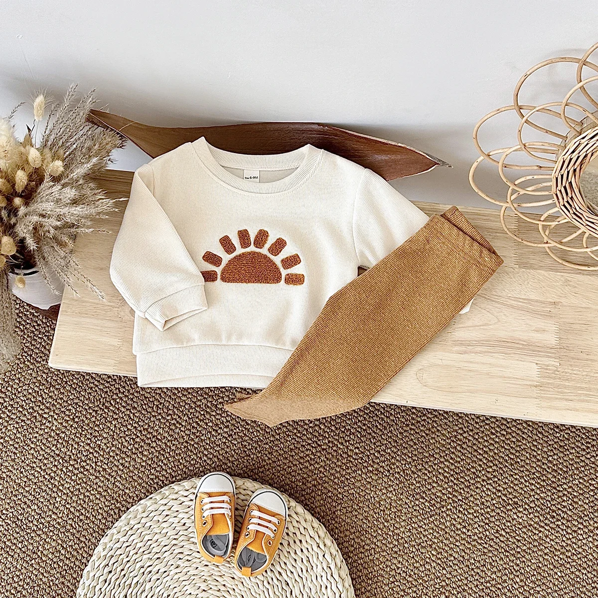 Baby Toddler Long Sleeve Crew Neck Sweatshirt, Sun Moon 3D Chenille Embroidery Unisex Pullover Autumn Top