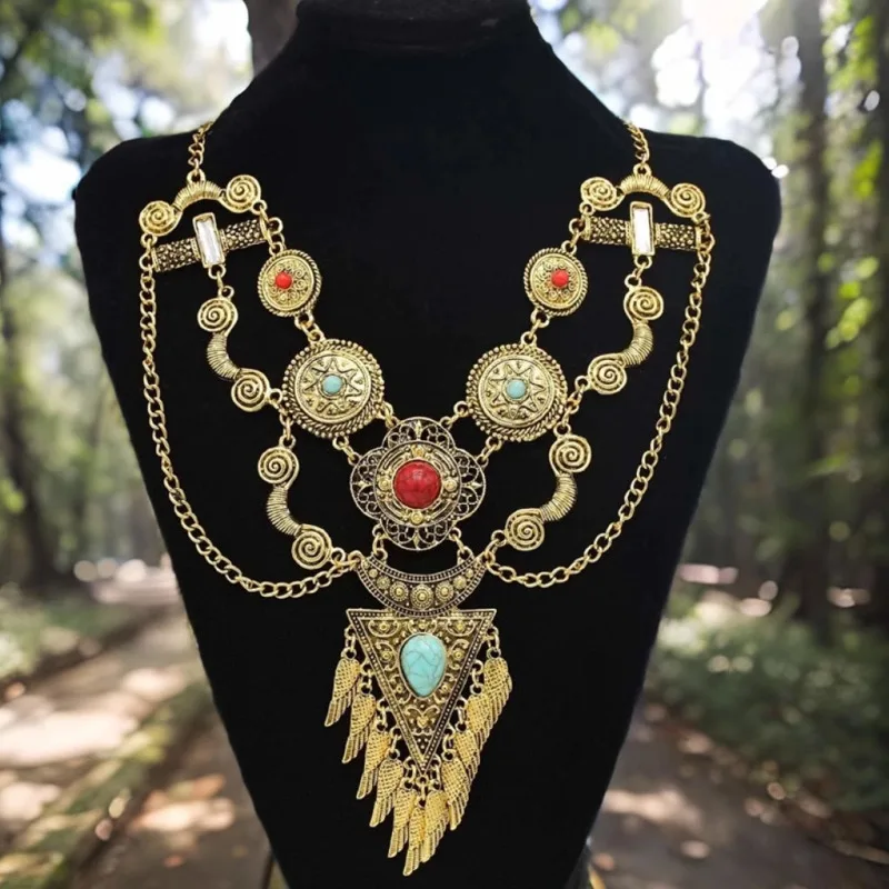 Bohemian Retro Ethnic Style Antique Gold Color Alloy Carving Imitation Turquoise Wings Tassel Statement Necklace For Women