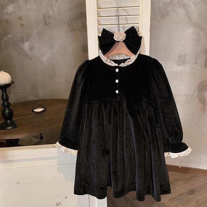 Autumn And Winter New Korean Fleece-Lined French Retro Elegant Velvet Dress Girl Hepburn Style Little Black Dre