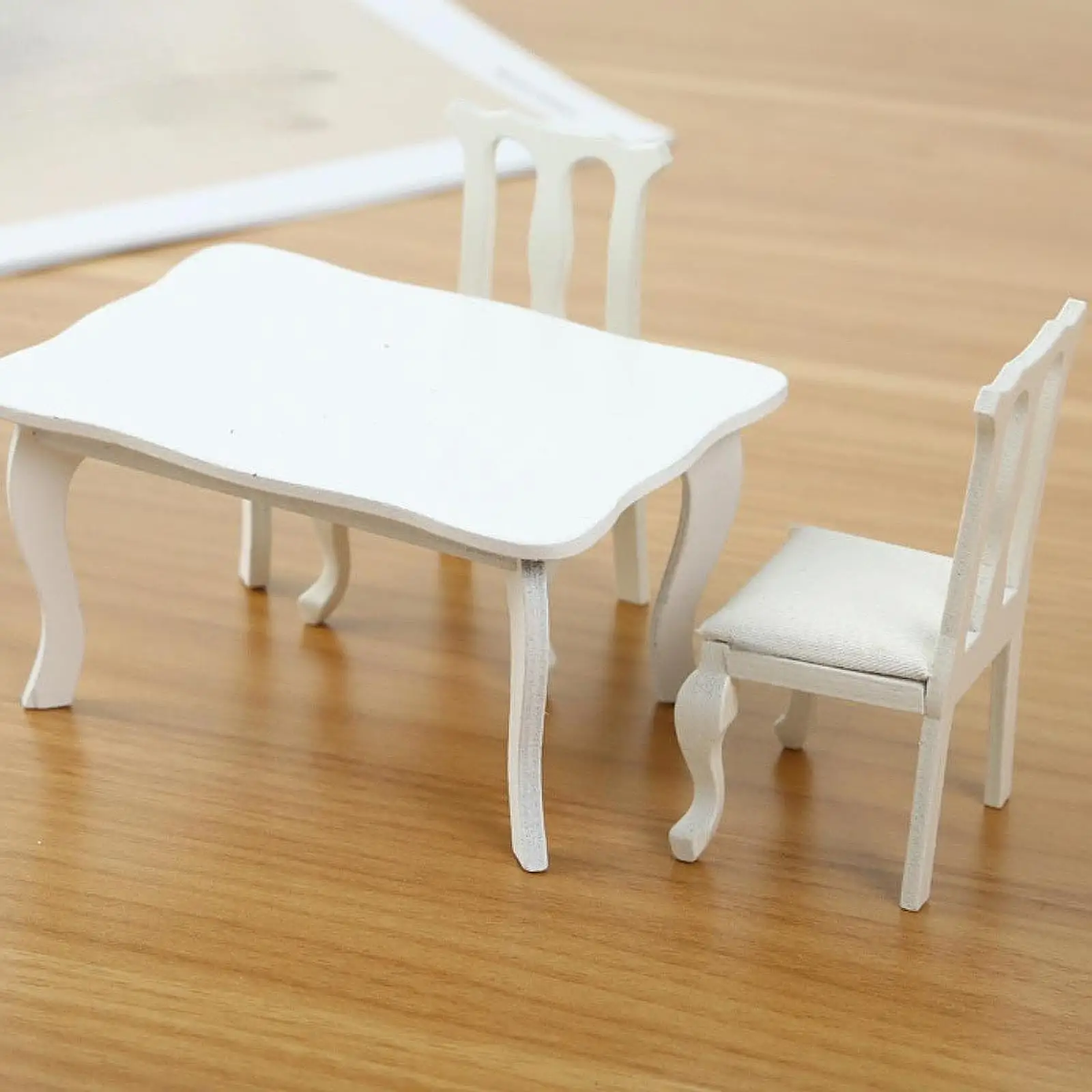 

1:12 Dollhouse Table and Chair Set Hobby Crafts Role Play Games Life Scene Props Wooden Pretend Play Toy for Boys Toddlers 3+