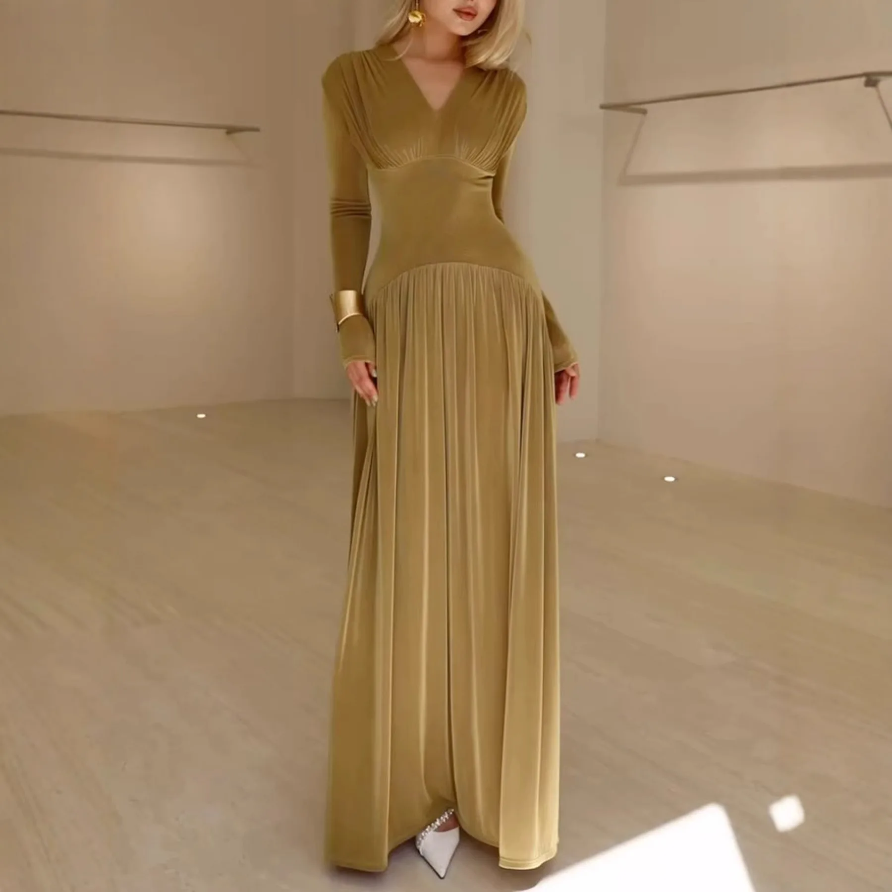 2025 Winter fluwelen damesjurk met lange mouwen, bodycon, midi, taille met riem, glanzende avondjurk, feestkleding