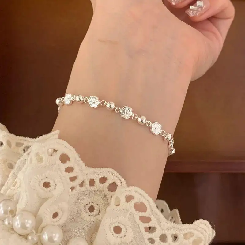 Silver Color Sweet Sparkling Zircon Heart Bracelet Girls Delicate Heart Chain