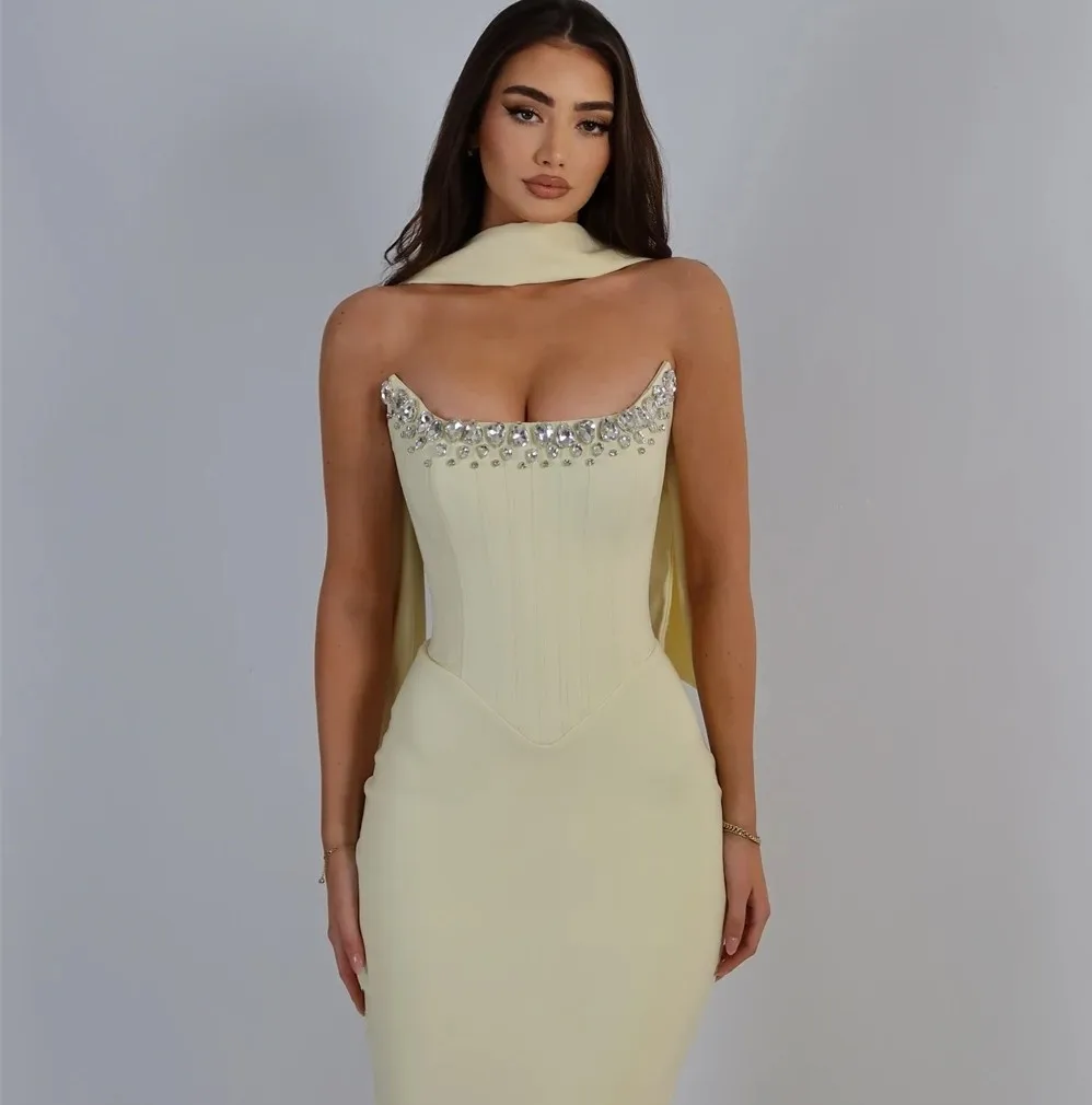 Nuovo abito da sera moderno formale senza spalline senza maniche guaina di cristallo lungo ballo di fine anno abiti da festa celebrità Robe De Soiree