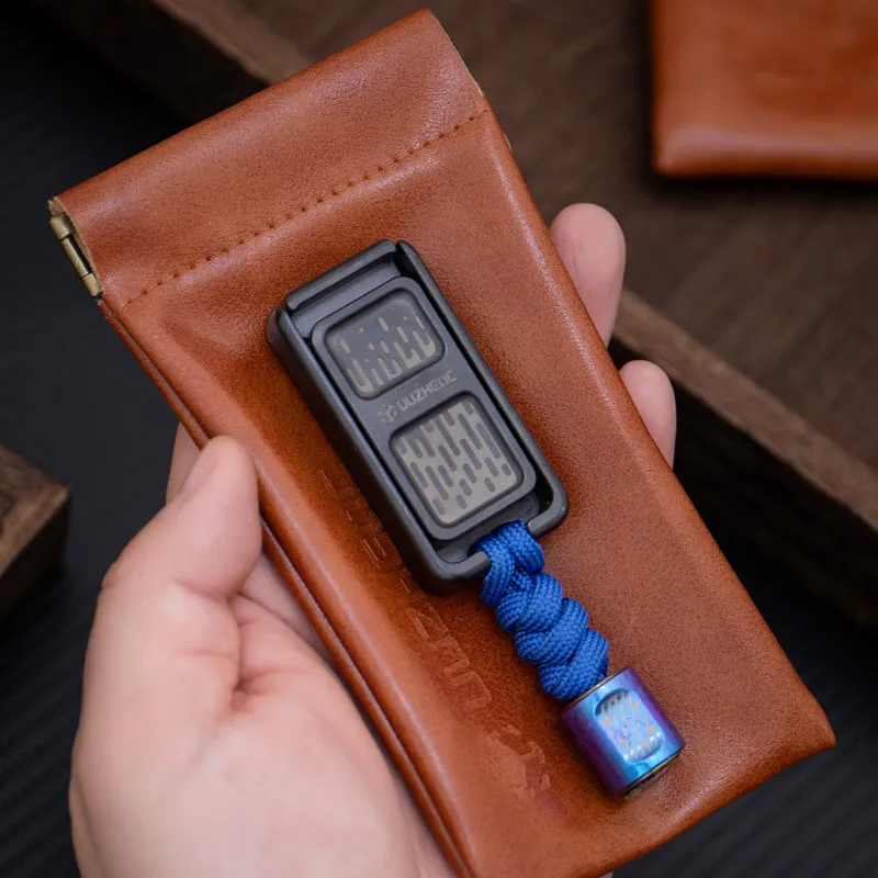 매트릭스 EDC 다기능 스토리지 스탠드 EDC 핑거팁 푸시 카드 자이로스코프 스토리지 백 스트레스 해소 장난감