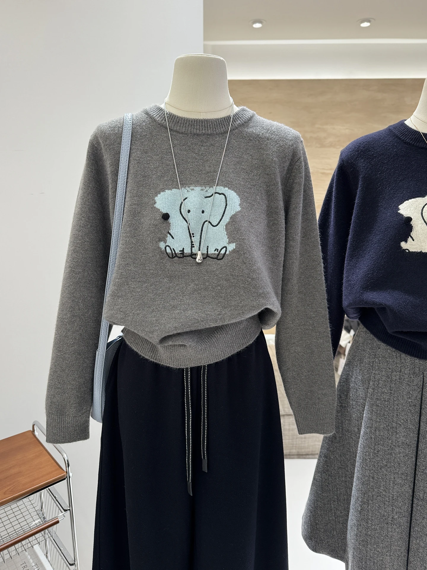 

Свободный вязаный свитер с мультяшным рисунком слона, не мнущийся, для женщин, осенне-зимний, модный, антивозрастной, с длинными рукавами