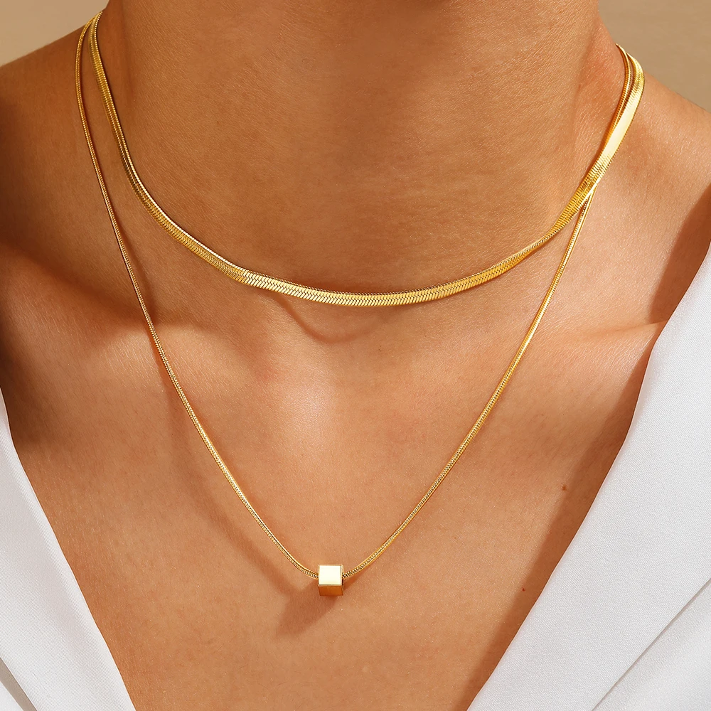 DOTIFI Stainless Steel Fashion Simple Geometric Square Pendant Necklace Female Two Layers Stacked Wear Collarbone Chain Jewelry