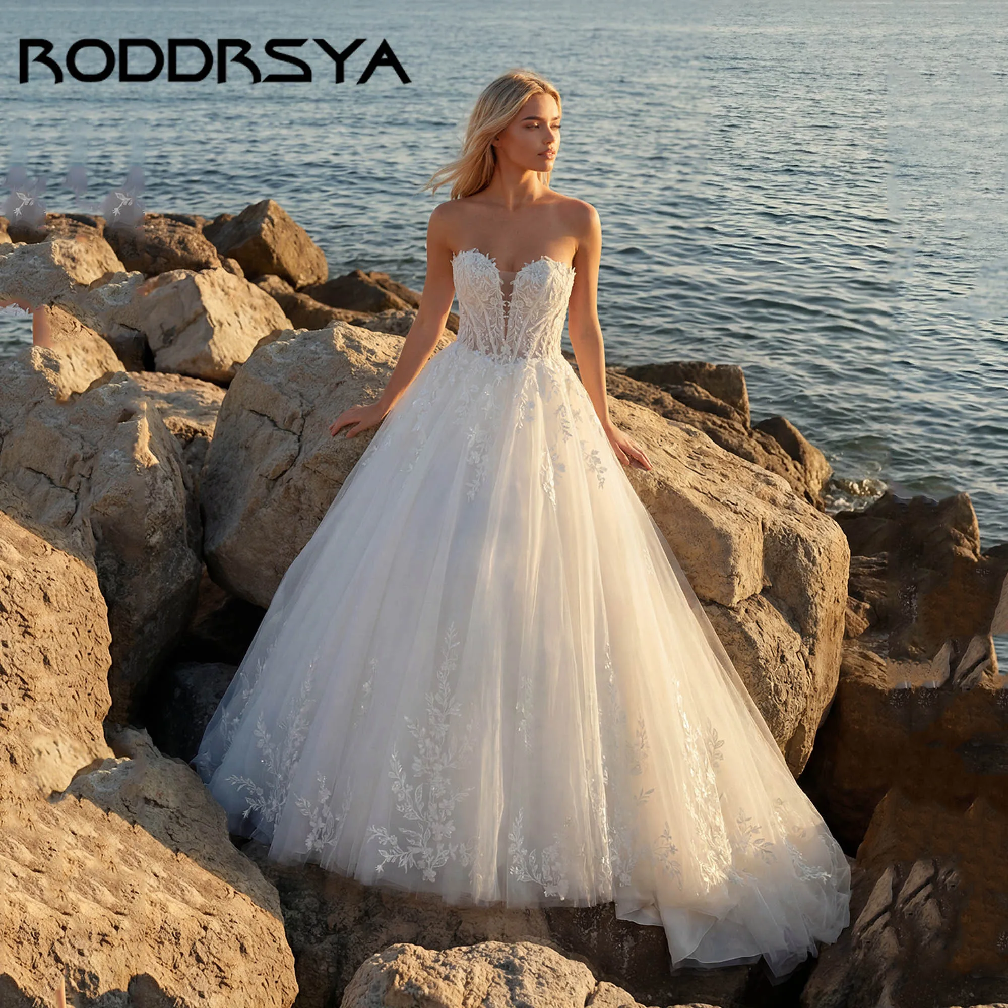 

RODDRSYA Customized Luxury Strapless Appliques Wedding Dresses For Bride A Line Backless Romantic Tulle Gowns vestidos de novia