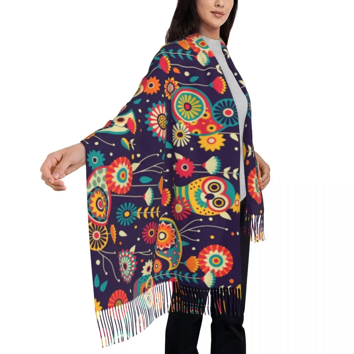 Lady Scarf Warm Vibrant Owl Head Scarves with Tassel Retro Floral Print Luxury 2024 Shawls Wrpas Winter Graphic Bufanda Mujer image 4