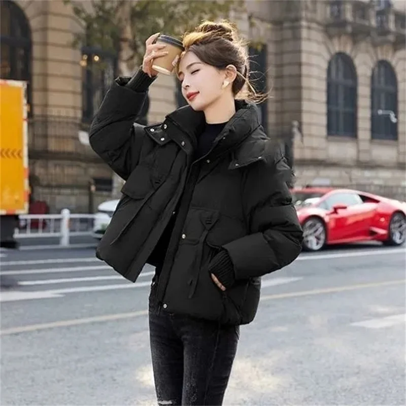 2025 Nieuwe Mode Parka Jas Vrouwen Koreaanse Herfst Winter Losse Capuchon Dikker Warm Dons Katoen Gewatteerde Korte Jassen Vrouwelijke tops