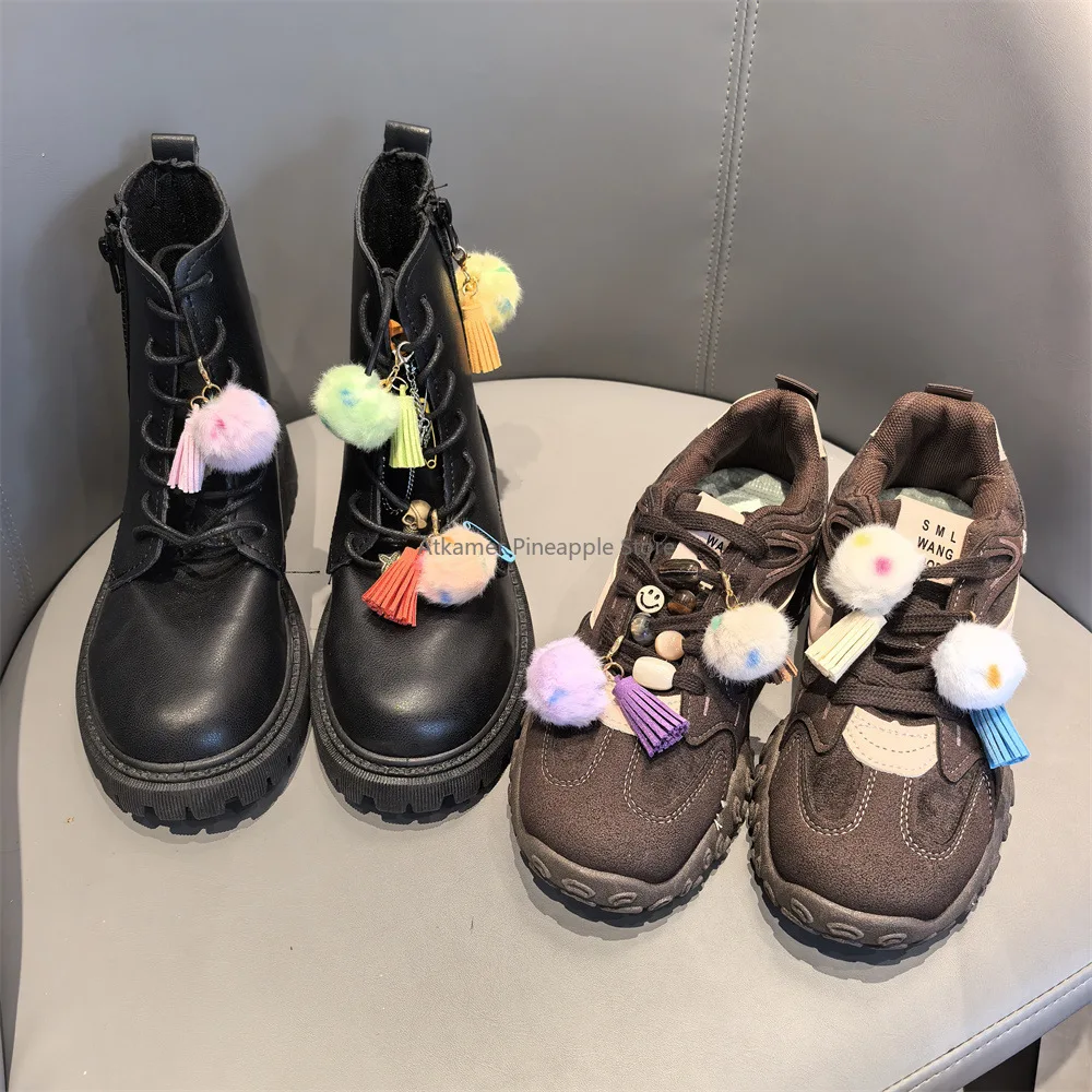 Women Tassel Fur Ball Key Chain Colorful Pompom Ball Zipper Pull Decoration Shoes Accessories Backpack Charm Fun Small Gift