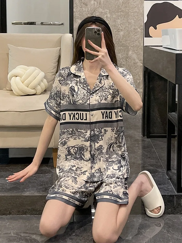 Cropped Spring Autumn New High-end Feel Ice Silk Women\'s Pajama Set Long Sleeve Elegant Home Clothes Light Luxury Printing