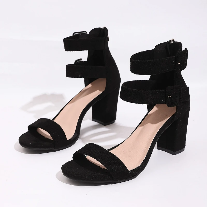 

2025 New Women's Fashion Comfortable High Heel Sandals Summer Outdoor Casual Lightweight Flats