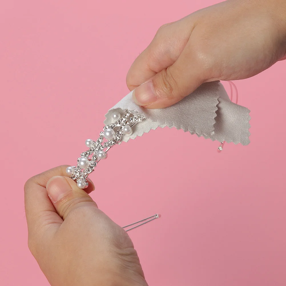 

100Pcs Cleaning Cloths Suede Jewelry Polishing Cloth Quick Absorb Fingerprint Dust Oil Wiping Cloth for Gold Silver Diamond