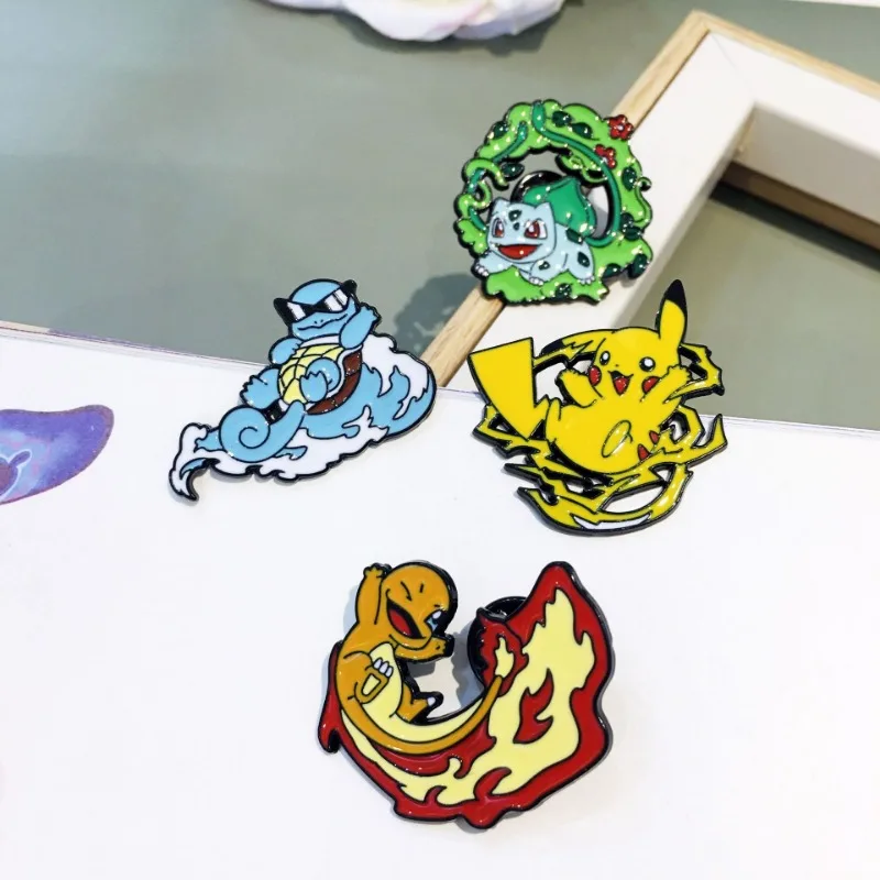 

Брошь с изображением Покемона Пикачу, булавки с героями мультфильмов, украшения для одежды, аксессуары для сумок, модные украшения для мальчиков и девочек, милые броши, подарки