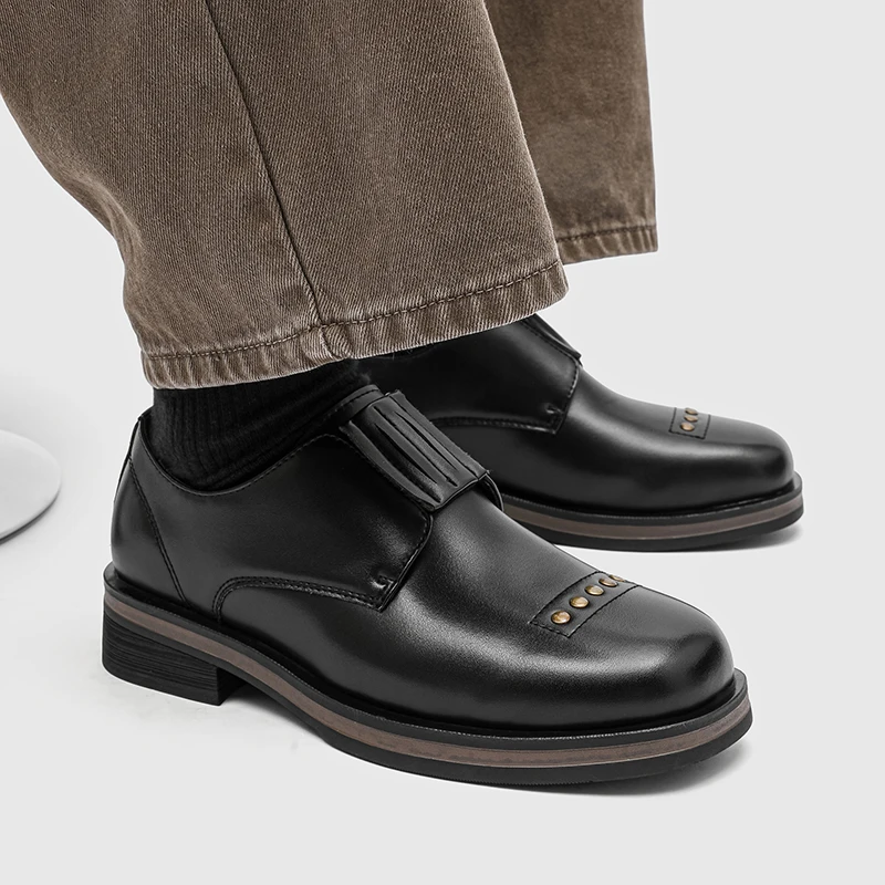 Men Leather Shoes Fashion Comfy Slip-on Boat Shoe Spring Round Head Loafers Footwear High Quality Leather Lined Men Casual Shoes