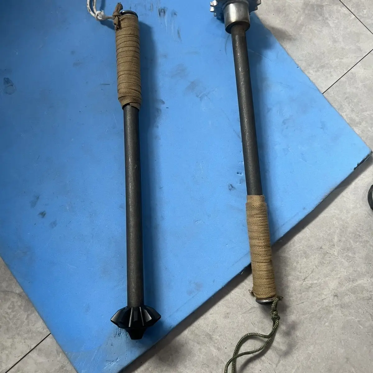 45cm Outdoor Portable EDC Multifunctional Tactical Hammer Vehicle Emergency Window Breaking Tool