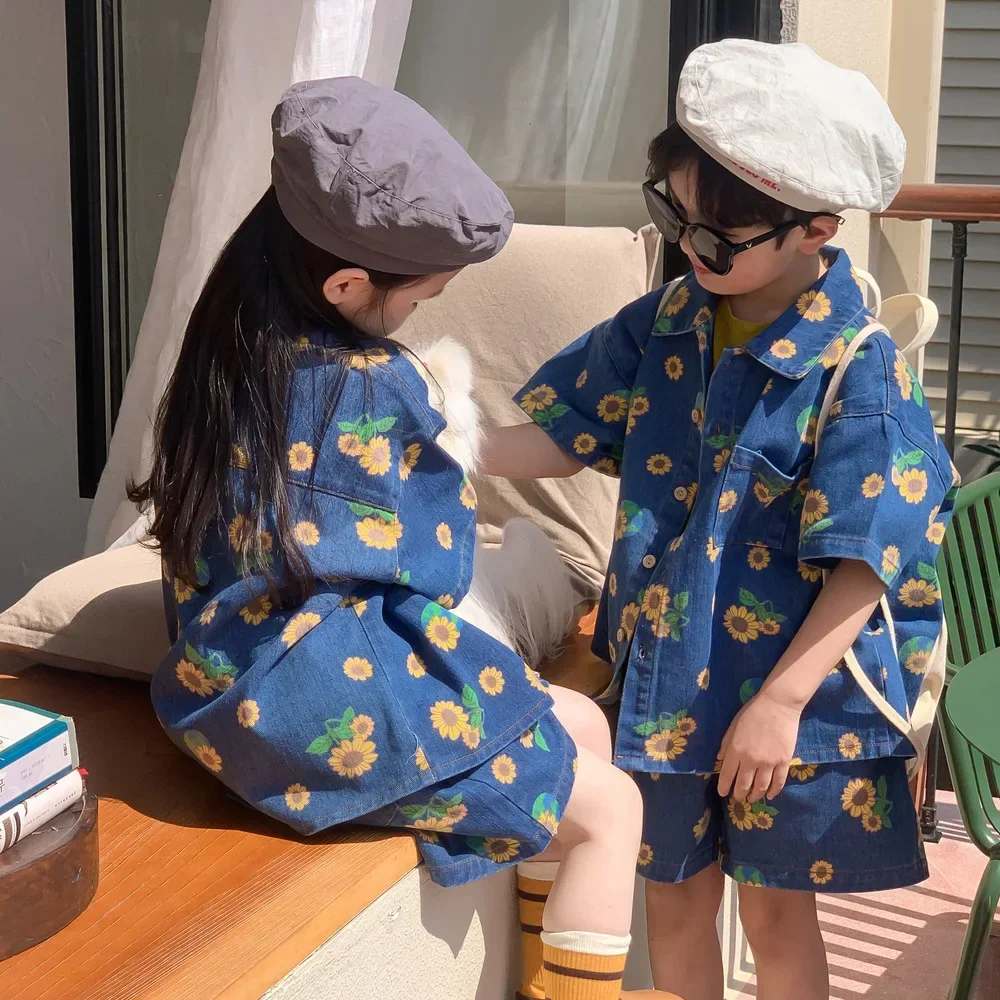 

Siblings Children's Denim Suit 2024 Summer Korean Fashion Sunflowers Kid Girls Shirt+ Shorts Set 2-7Y Baby Boys Two-piece Suit