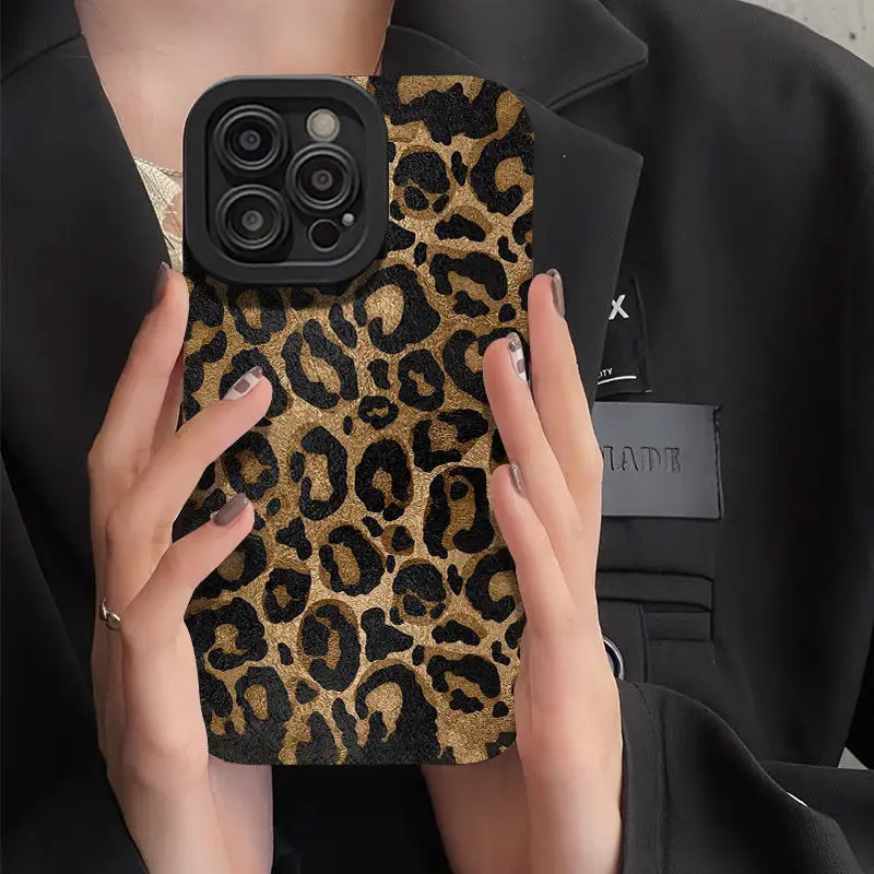 INS Brown Leopard Print Y2K Phone Case For Samsung Galaxy S25 S24 S23 S22 S21 S20 Note20 FE Plus Ultra 4G 5G Silicone Back Cover