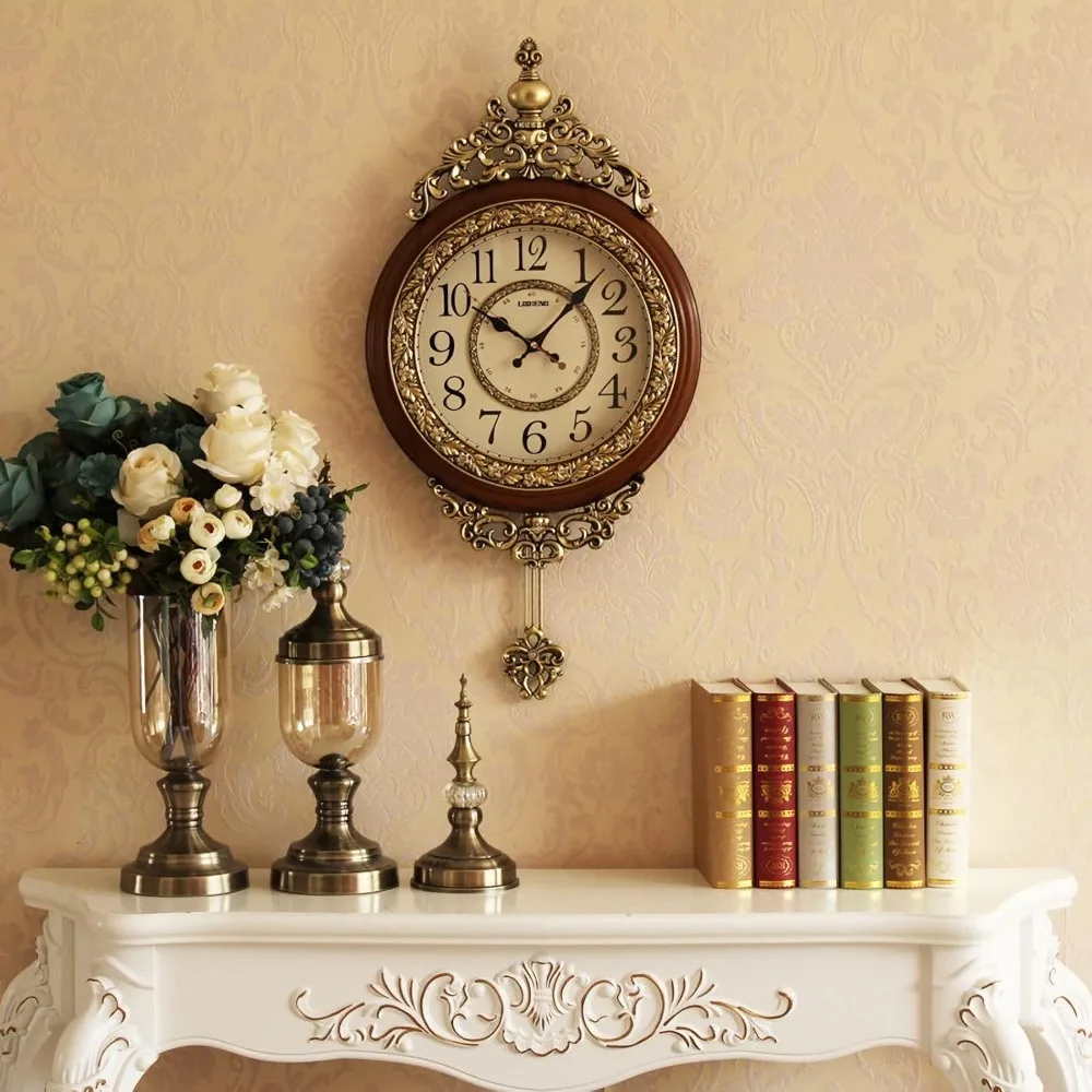 Wall clocks, traditional, wall-clocked fancy handmade decorations of ethnic luxury, swing the pendulum for a new room or office