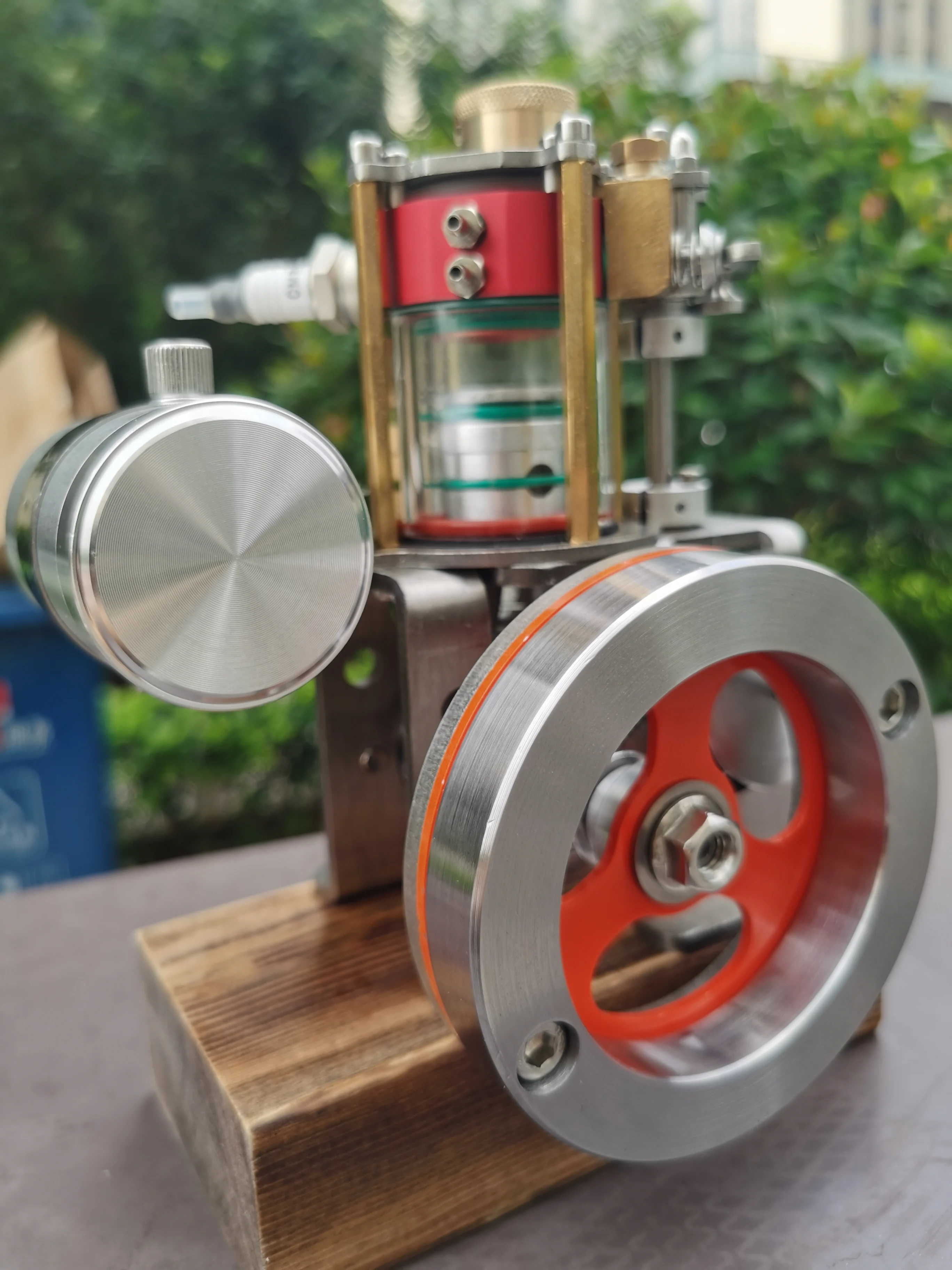 

Vertical Water Cooled Engine Model Metal Single Cylinder Four Stroke Internal Combustion Engine DIY Toys Physics Experiment