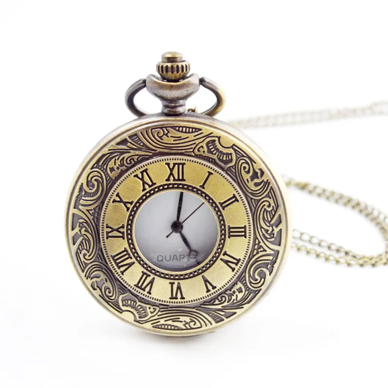 Collana al quarzo con numeri romani intagliati vuoti vintage unisex di alta qualità con tasche meccaniche, orologio da regalo con numeri romani