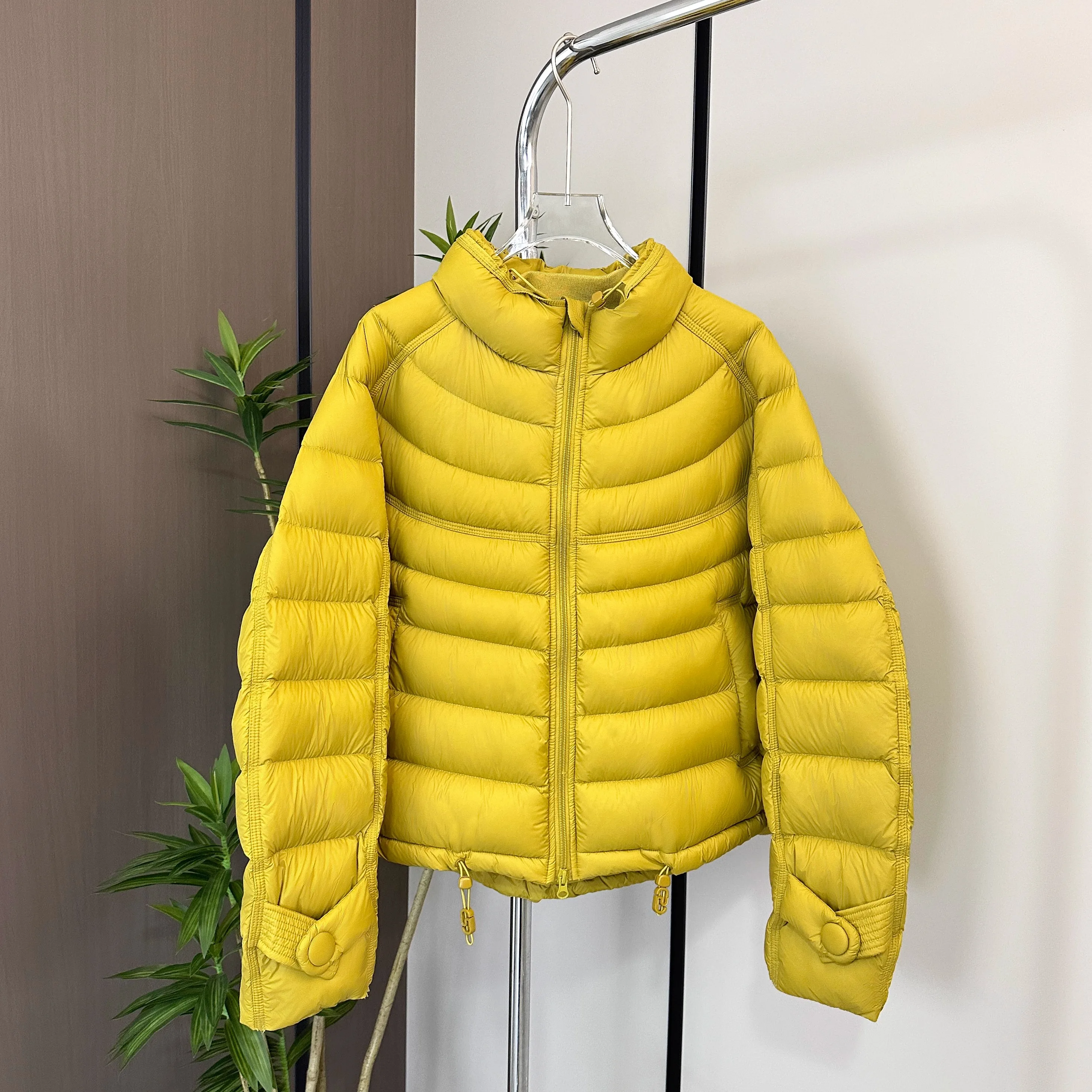 مبطن مضلع قصير فضفاض المرأة سترة منتفخة الوقوف طوق يندبروف مقاوم للماء خفيفة الوزن سحابة مثل الشتاء الدافئة أسفل معطف