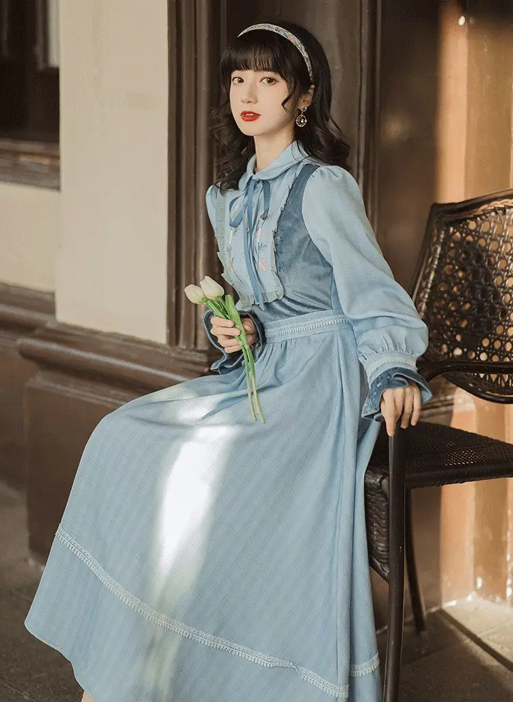 Dress Embroidery 2024 Spring And Autumn French Retro Minority Dress Slimming Country Style Temperament Long Dress