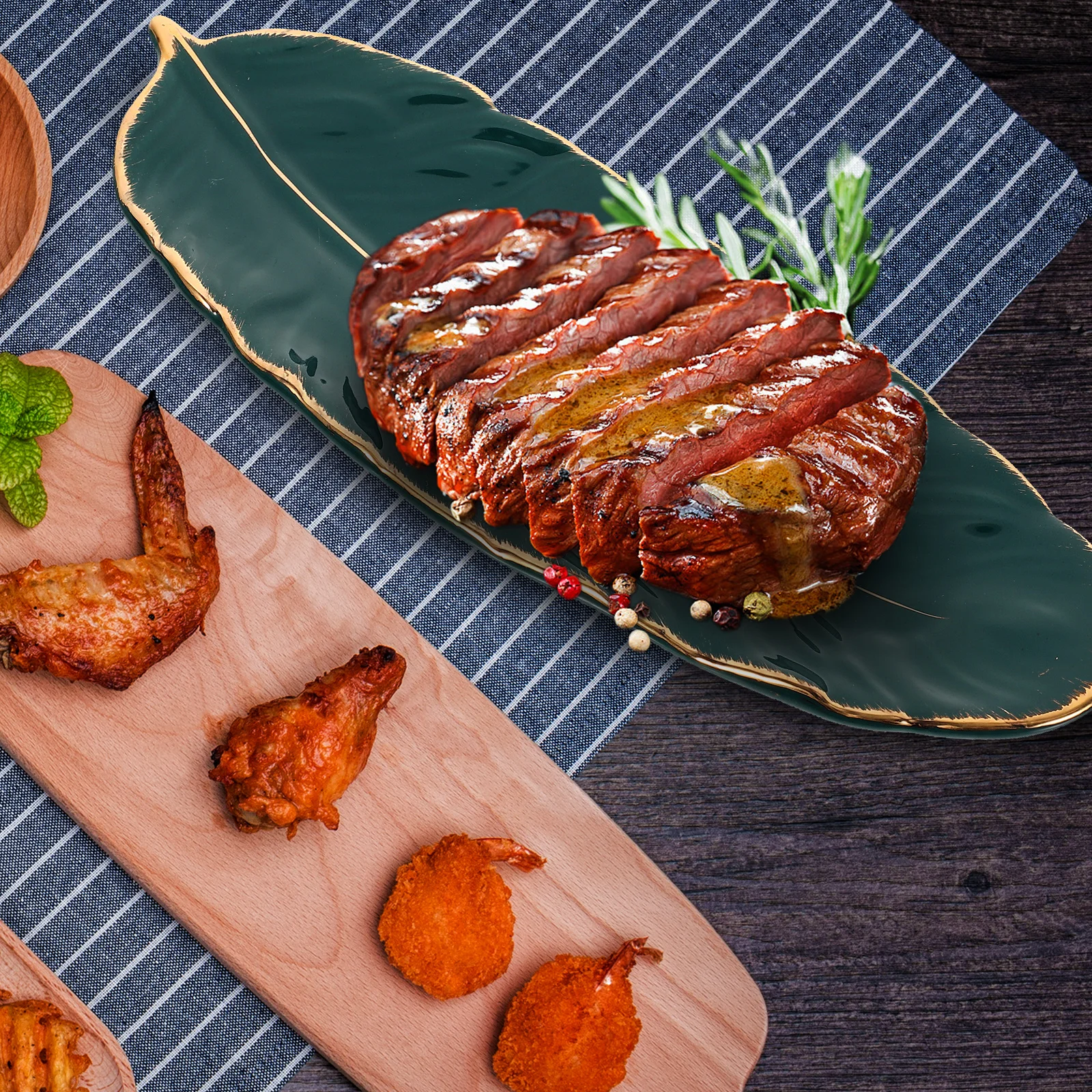 

1Pcs Emerald Plate Ceramic Dish with Leaf Pattern Snack Plate for Birthday Party Wedding Celebration Decorative