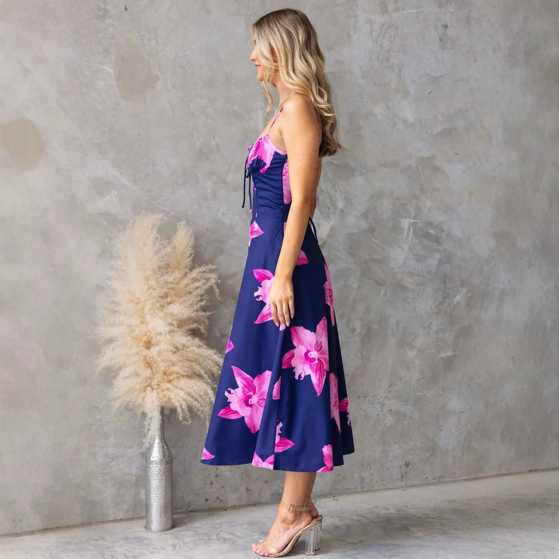 2025 European and American Summer New Women's Slim Fit Sexy Strap Dress Women's Dress