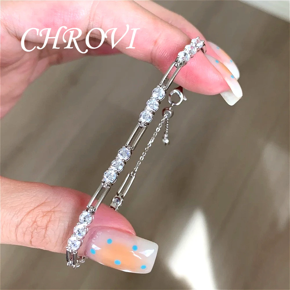 Luxuriöses 925 Sterling Silber Armband mit Glatter Textur, Doppellagig, mit Rundem Diamant und Gebogener Kette – Detail 4
