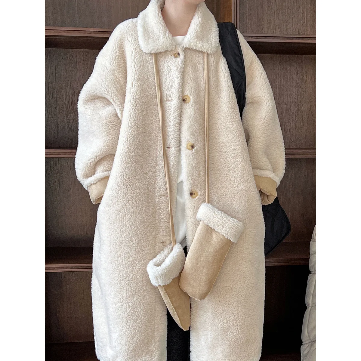 

Korean Loose Turn-down Collar Shearling With Gloves For Women Winter Mid-length Lamb Wool Coat