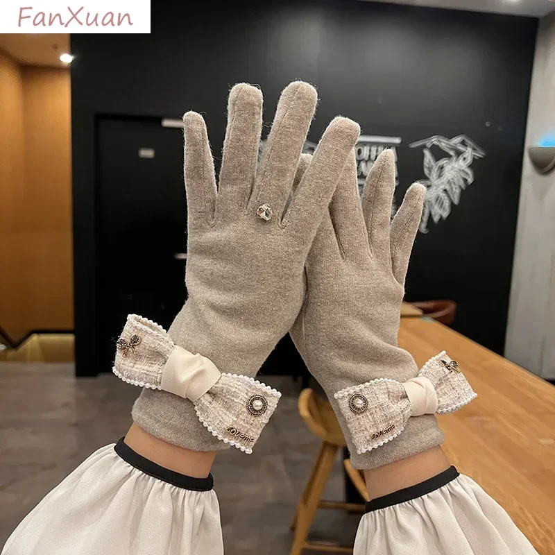 Autumn Winter Gloves for Women Black Beige Bowknot Cashmere Plush Thickened Gloves Touch Screen Elegant Female Gift