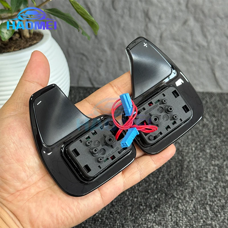 

Suitable for BMW F-series F10 F20 M3 M5 F30 F32 X4 carbon fiber shift paddles carbon fiber black shift paddles