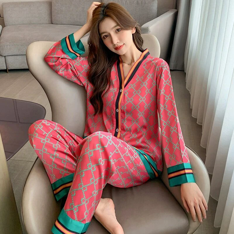 Light Luxury Geometric Stain Pajamas Set Women Spring Autumn Long Sleeve Singer Breast Elegant Silk Home Suit for Women Outfit