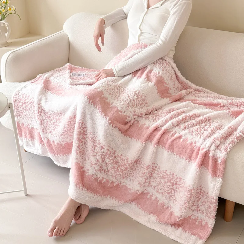 

Striped Blanket Plush Blanket Autumn Winter Single Layer Coral Velvet Camping Sofa Soft Breathable Home Warm Sofa Nap Blanket