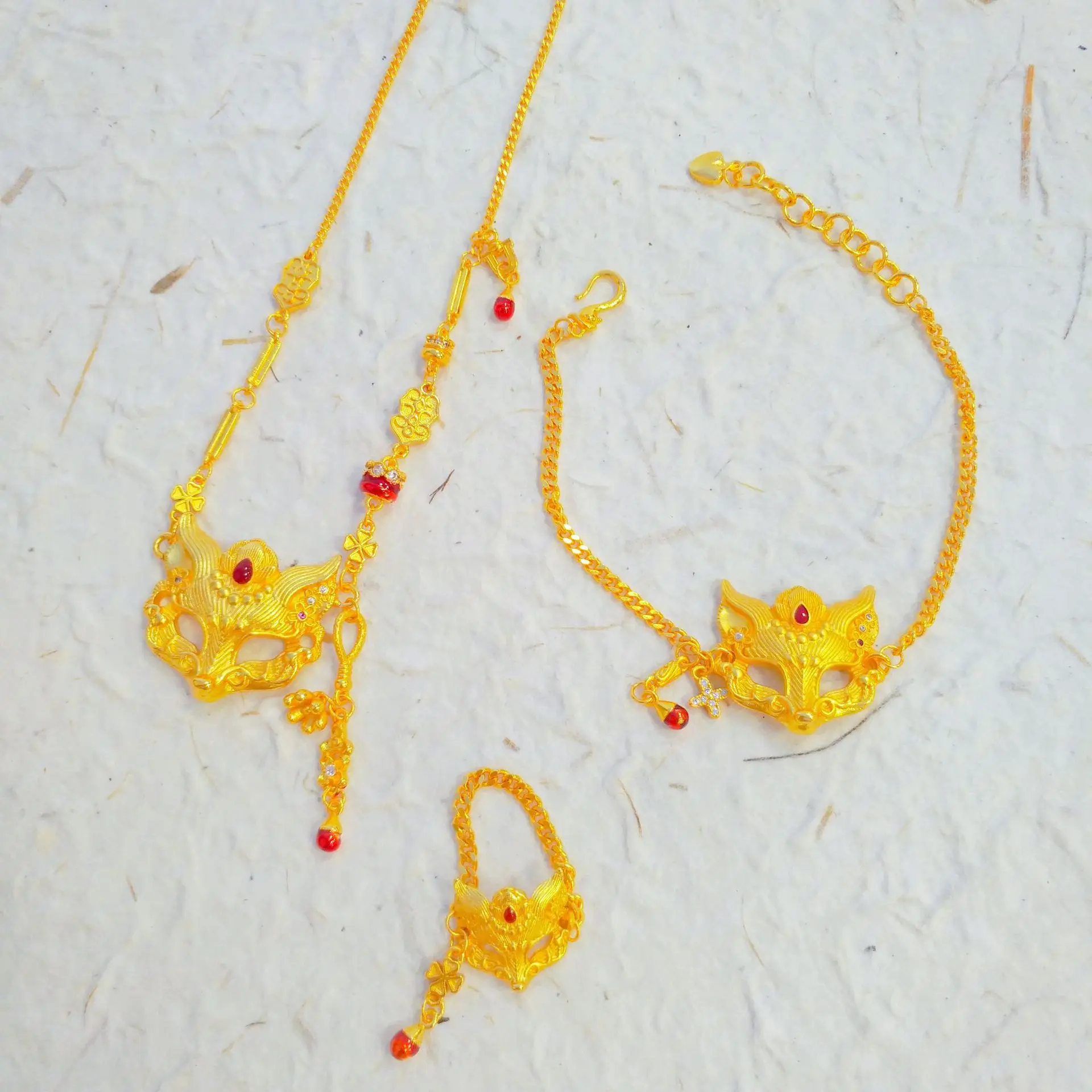 

Fox Mask Necklace Pendant Bracelet Ring Set AU999 Women 24K Gold - Pure AU999, 3D fox, exquisite set craft