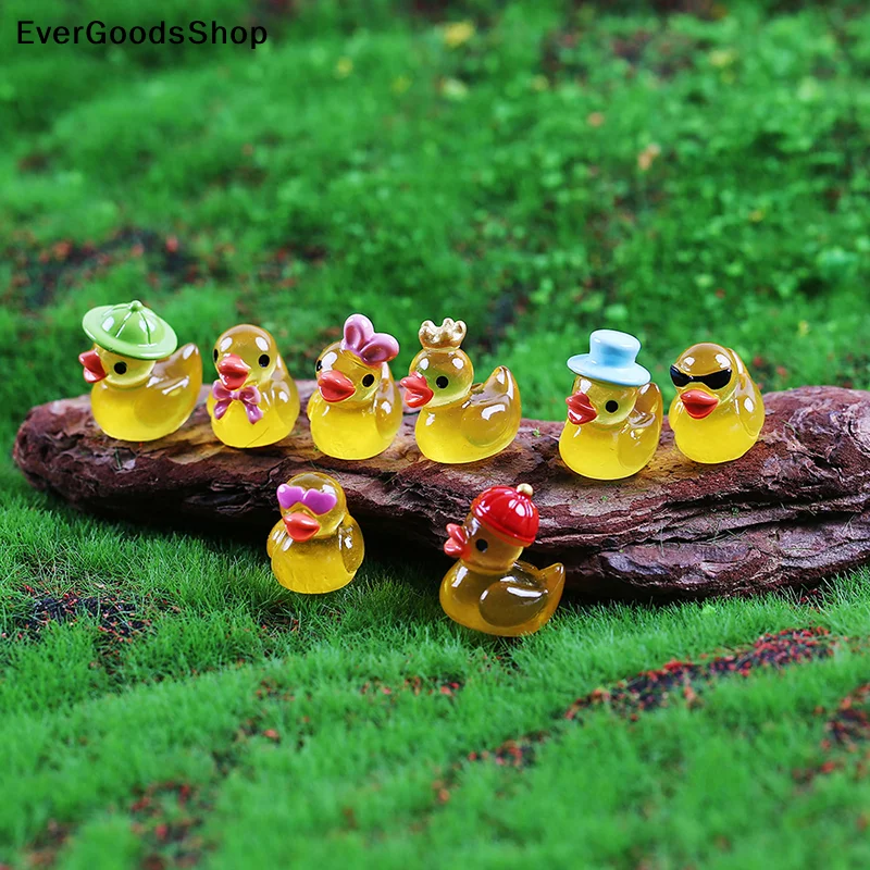 New 8pcs Luminous Resin Mini Yellow Duckling Miniatures Doll House Glow in the-Dark Duck Figurines for DIY Aquarium Garden Decor